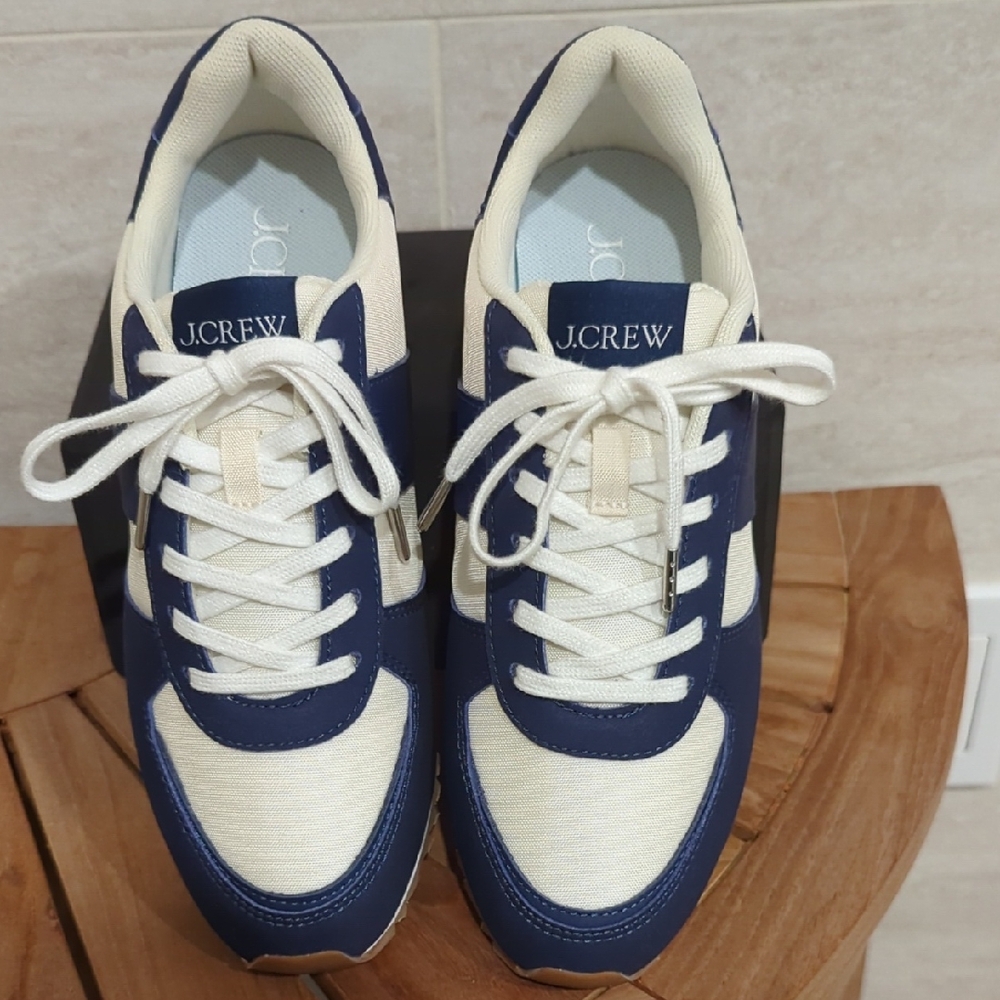J. Crew Trainers in Blue Ivory Colorblock (Size 7)